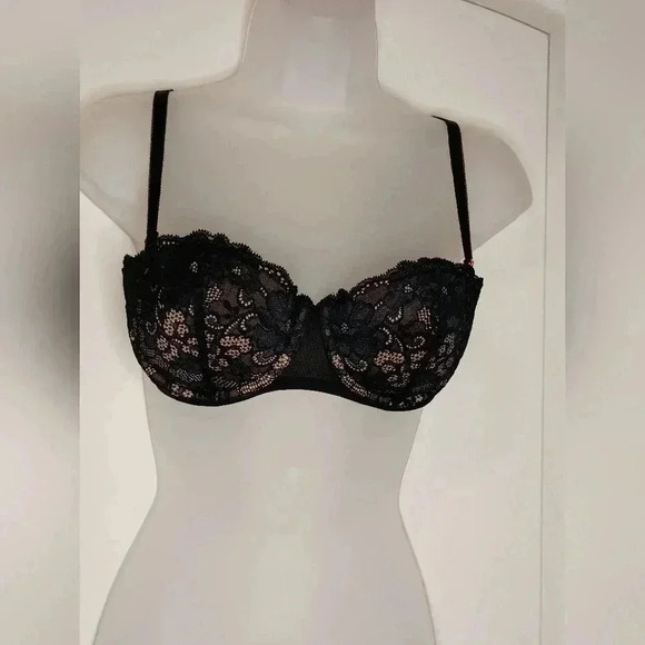 ADORE ME VICTORIA SECRET Barbiecore Black Lace bra (#890) - Picture 1 of 6
